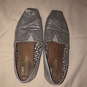 Silver Glitter Toms women’s size 7
